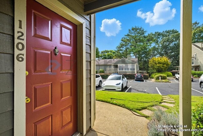 1206 Riverview Dr SE, Marietta, GA 30067 - photo 3