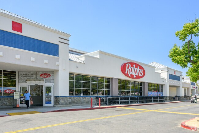 Ralphs near Hudson Park has everything you need to make the perfect dinner.