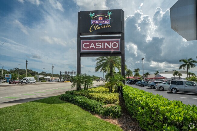 Seminole Casino in Walnut Creek, NH is a top destination for entertainment and gaming.