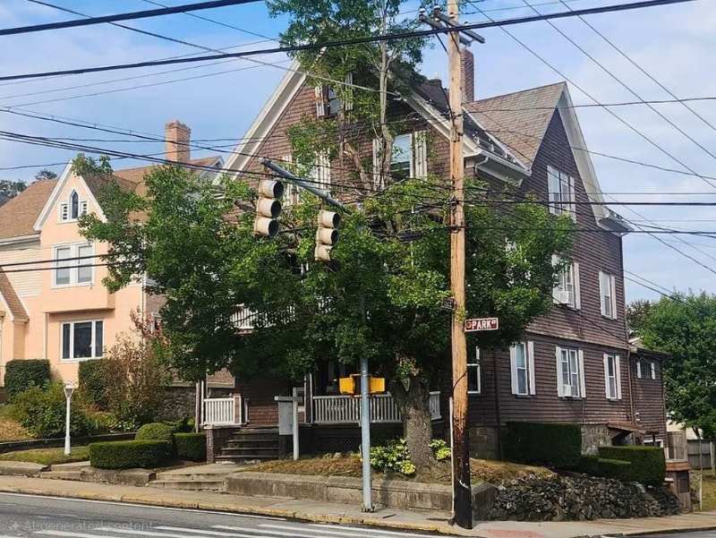 529 Park Ave unit 1, Woonsocket, RI 02895 - photo 1