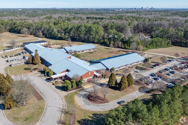 Dillard Drive Magnet Elementary School