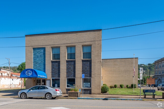 The National Glass Museum pays tribute to the town once known as the 