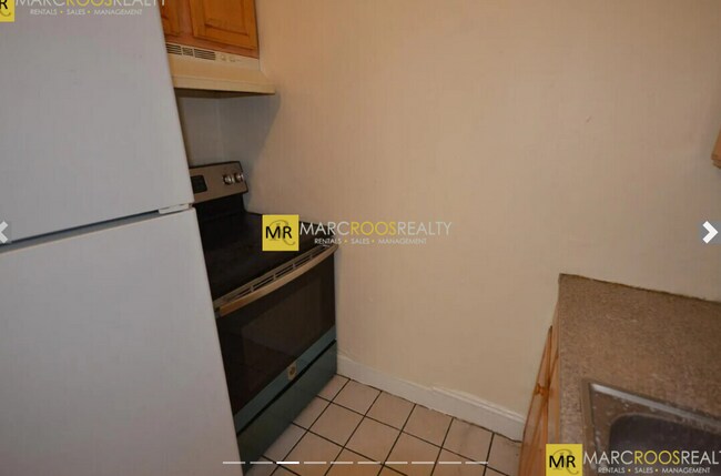 245 Kelton St unit 3, Allston, MA 02134 - photo 4