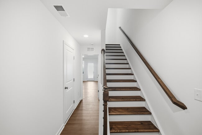 3707 Elm Grove Ln, Raleigh, NC 27604 - photo 3