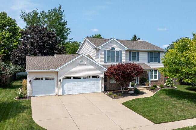 Eagle Crest has many larger single family homes that are good for growing families.