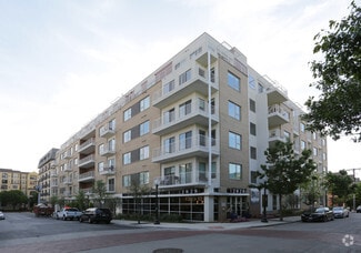 2828 Woodside St, Dallas, TX 75204