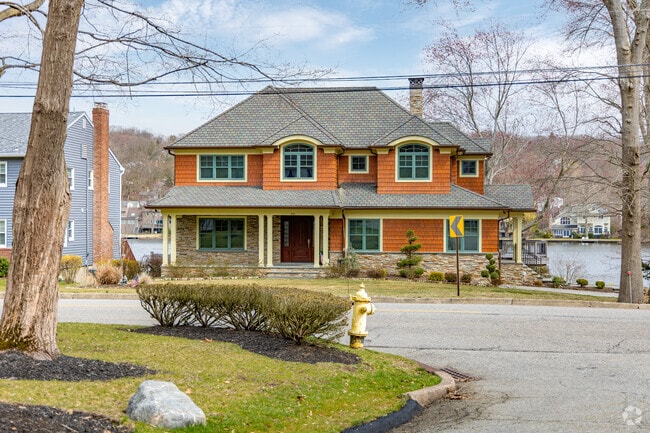 Lakefront Properties are larger and more expensive due to their prime location in Wayne, NJ.