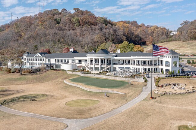Richland Golf Course is a private golf course near Forest Hills and Otter Creek.