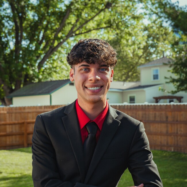 Agent Photo