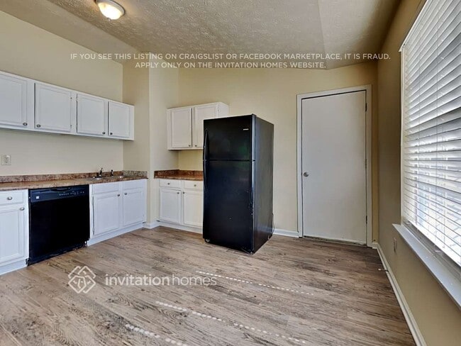 2795 Wildflower Ln SW, Snellville, GA 30039 - photo 6