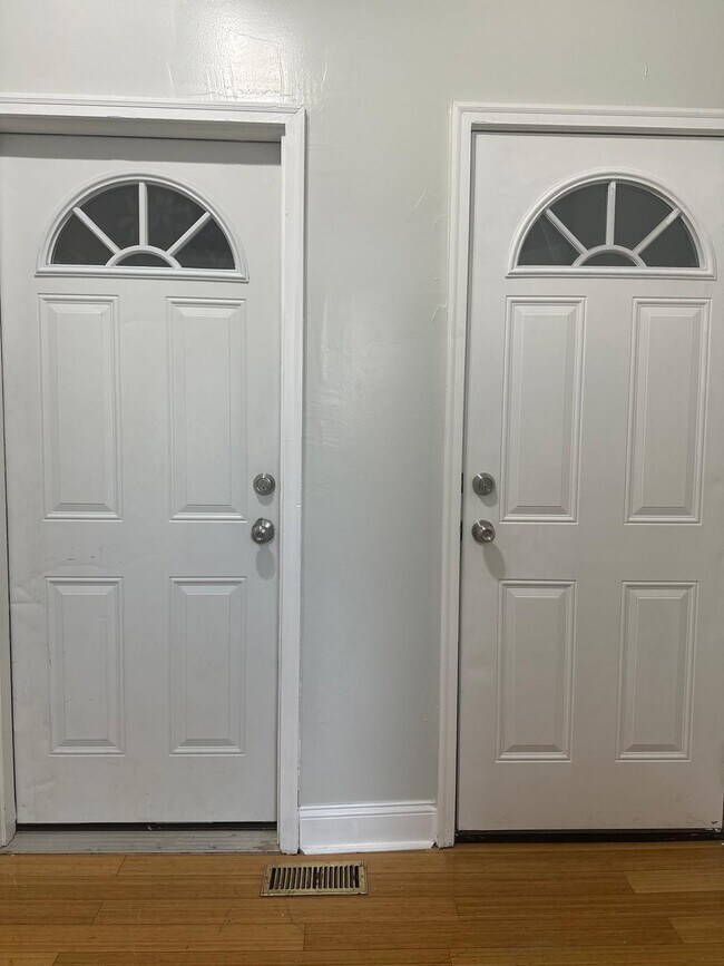 Private and Separate Foyer Entry