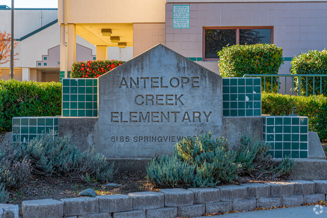 Antelope Creek Elementary School sign welcomes students to come and learn.
