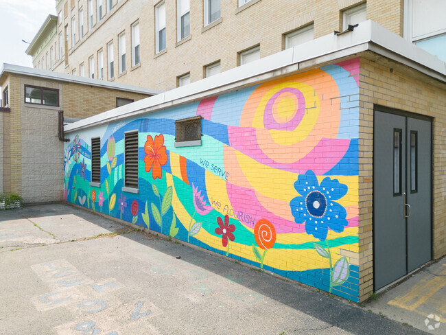 Lincoln Elementary School local art displays keep creativity at the forefront of education.