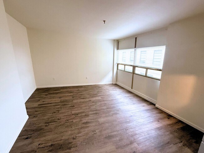 Affordable, Spacious Living at Flyers Landing, Fairborn, Fairborn, OH 45324 - photo 7