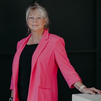 Rebecca Starr-Harris