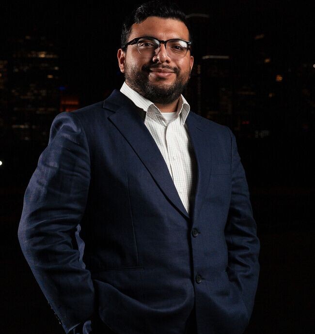 Agent Photo