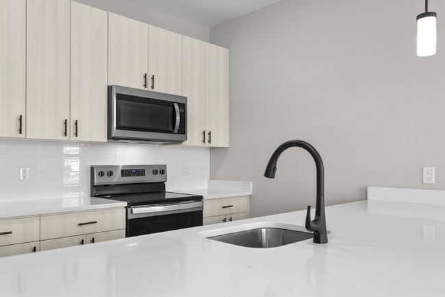 Triton Square Apartments, Groton, CT 06340 - photo 2