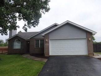 5154 W Park Ln, Monee, IL 60449