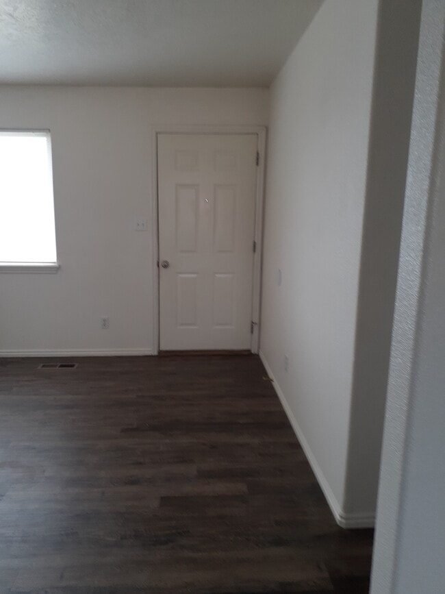 4616 N Tumbleweed Dr, Cedar City, UT 84721 - photo 3