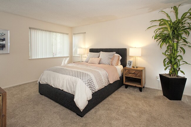 Delta Pointe Apartments, Sacramento, CA 95833 - photo 7