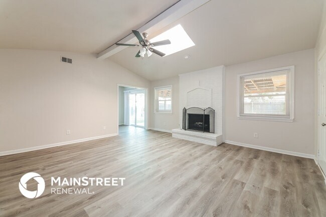 608 San Carlos Dr, Garland, TX 75043 - photo 5