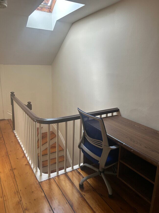 200 Norfolk St unit 2, Cambridge, MA 02139 - photo 4