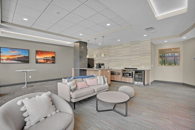 Liffey on Snelling, Saint Paul, MN 55104 - photo 5