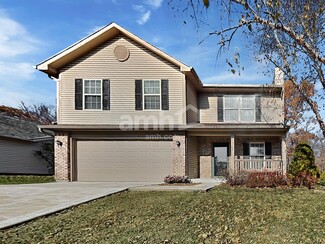 10534 Aspen Dr, Fishers, IN 46037