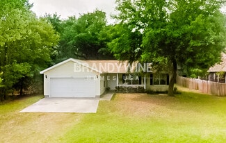 132 E 8th St, Chuluota, FL 32766