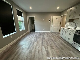 55 Walnut Ave Unit 305, Revere, MA 02151