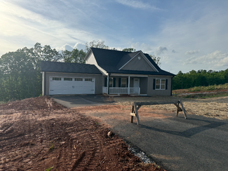 224 Grand Oak Ln, Dahlonega, GA 30533