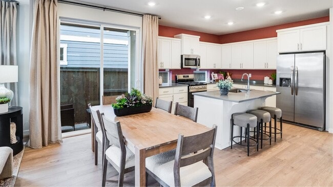 7724 SE Affinity Ln, Hillsboro, OR 97123 - photo 3