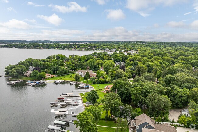 You will find Delafield Town between Nagawaukee and Pewaukee Lakes.