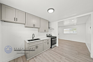 870-899 S Philadelphia St, Anaheim, CA 92805