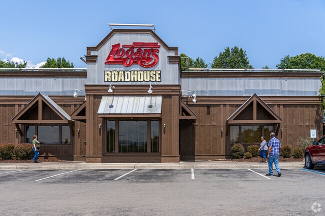 Delicious Steakhouse dinners, at Logan's Roadhouse in Roanoke, Virginia.