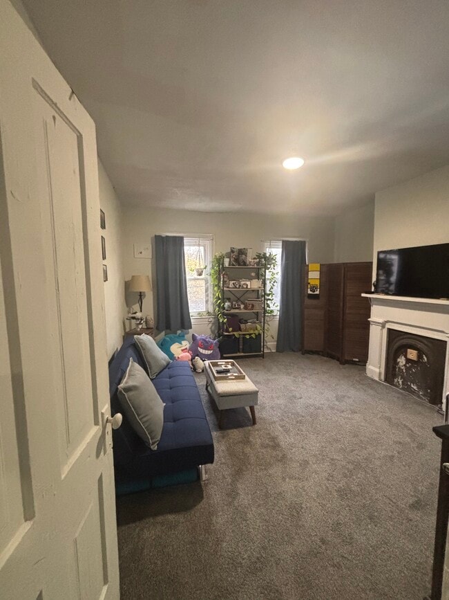 4012 Saint Johns Way, Pittsburgh, PA 15201 - photo 4