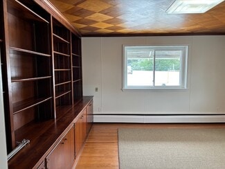 4096 W Tilghman St Unit 4096 Tilghman St. Floor 2, Allentown, PA 18104