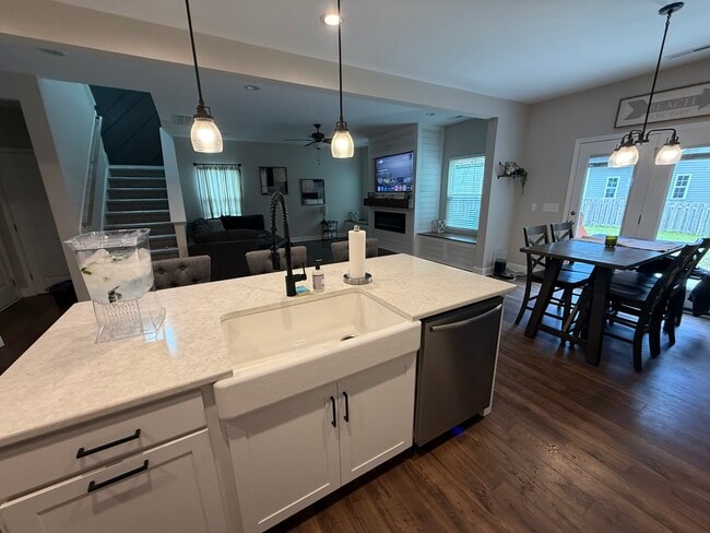 424 Canvasback Ln, Sneads Ferry, NC 28460 - photo 7