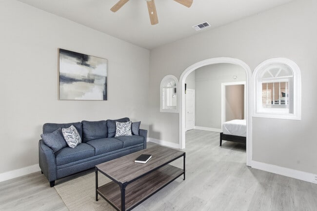 314 W Cevallos unit ID1363388P, San Antonio, TX 78204 - photo 7