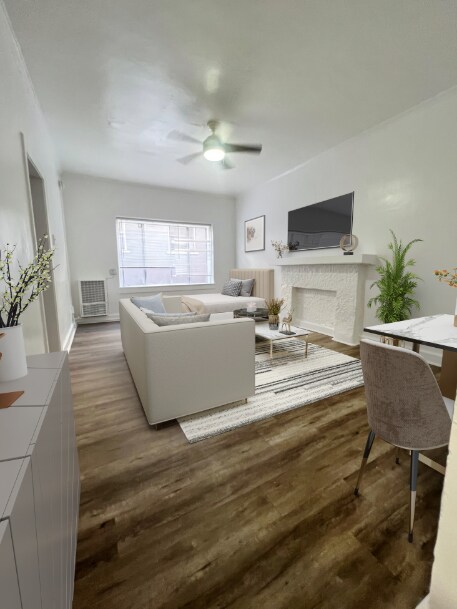 687 Shatto Place Unit 100, Los Angeles, CA 90005