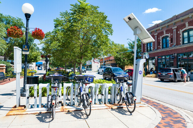You can find rental bikes in downtown Dundee.