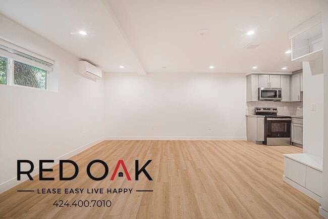 6738 Independence Ave unit A1, Canoga Park, CA 91303 - photo 2