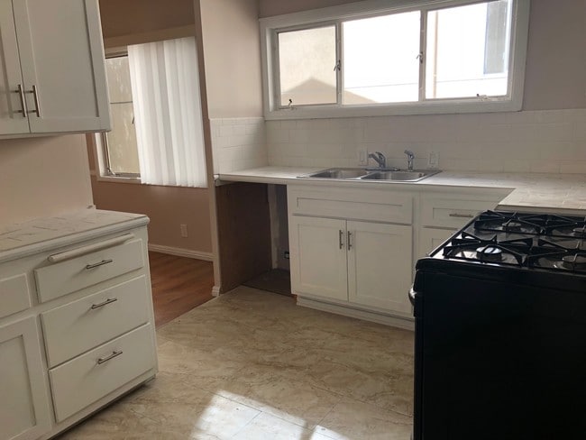 NEW KITCHEN TILE AND CABINETS