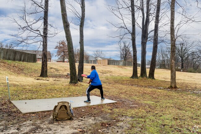 Just west of Olive Branch you can play a round of disk golf at Central Park.