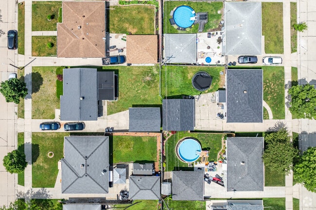 River Bluff is a community where neighbors look out for each other.