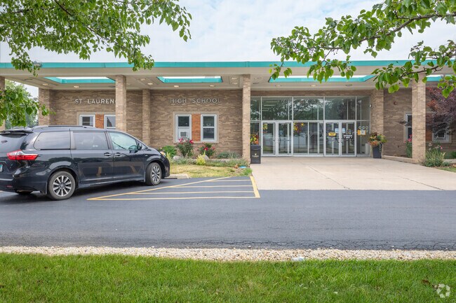 St Laurence High School is a public school located in Burbank, IL.