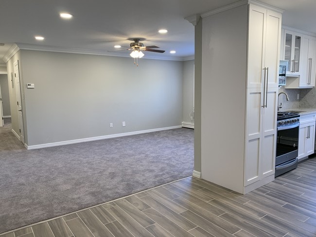 Fairfield Estates At St James, Saint James, NY 11780 - photo 5