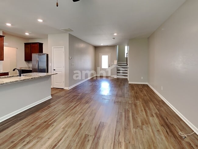 170 Al Jennah Blvd, Locust Grove, GA 30248 - photo 6