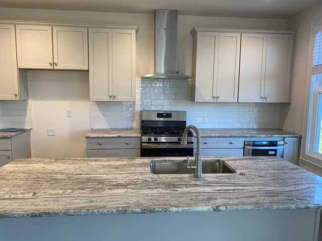 1722 Old Brick Rd unit B, Glen Allen, VA 23060 - photo 6