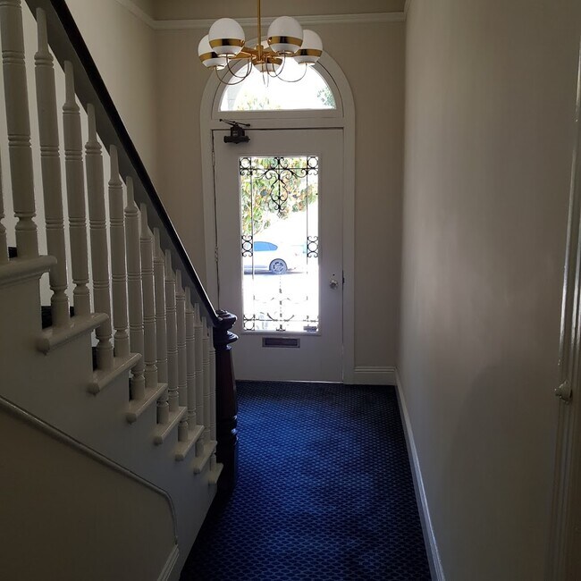 1906 Green St unit 1, San Francisco, CA 94123 - photo 3